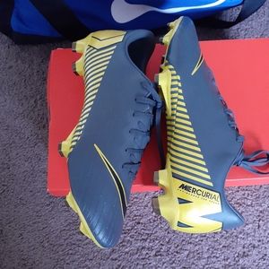 Nike vapor 12 Pro soccer cleats